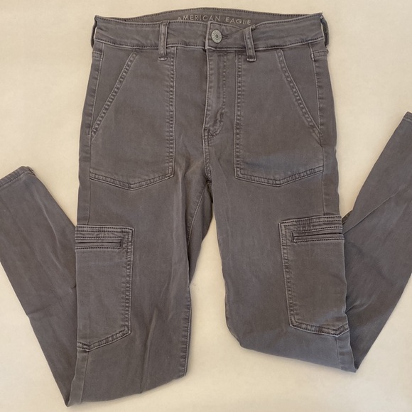 American Eagle Hi-Rise Jegging in Ne(x)t Level Stretch, Size 6 Regular, Gray - Picture 2 of 6